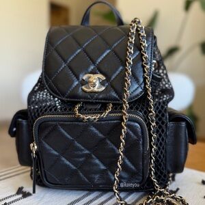 Auth SS25 Chanel Mesh & Black Lambskin Multipocket Small Backpack AS5484
